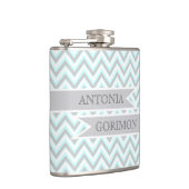 Modern chevron gray, aqua bruiloft gepersonaliseer heupfles (Rechts)