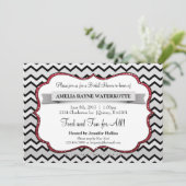 Modern Chevron Gray Red Vrijgezellenfeest Invite Kaart (Staand voorkant)