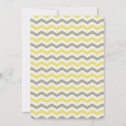 Modern Chevron Yellow Gray Birthday Invitation Kaart (Achterkant)