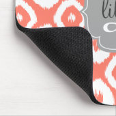 Modern Chic Coral Ikat Diamonds - Gepersonaliseerd Muismat (Hoek)