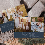 Modern chic | Navy Family Fotocollage Nieuwsbrief Feestdagenkaart<br><div class="desc">Deze moderne chique navy familiefoto collage nieuwsbrief vakantiepas is de perfecte stijlvolle vakantiegroet. Dit eenvoudige boho-ontwerp is voorzien van klassieke verfijnde kalligrafie in rustiek donker marineblauw en wit. Personaliseer de kaart met 5 foto's (2 op de voorkant en 3 op de achterkant), uw familienaam, voornamen en jaar. Voeg een optioneel...</div>