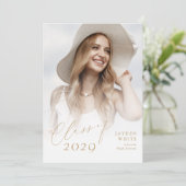 Modern Chic Script Class van 2025 Foto Afstuderen Kaart (Staand voorkant)