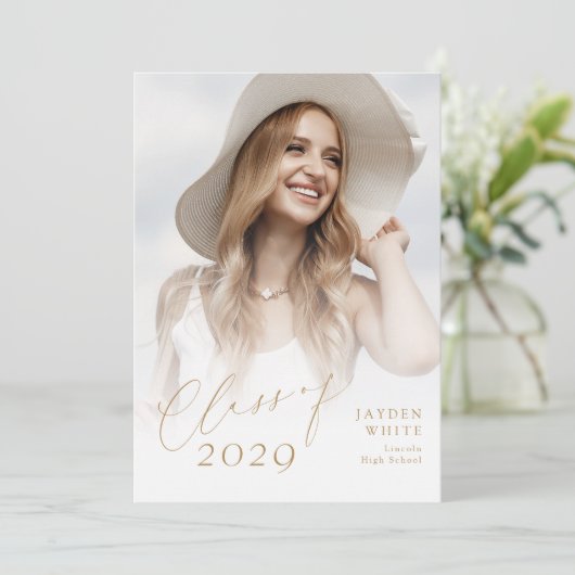 Modern Chic Script Class van 2025 Foto Afstuderen Kaart (Staand voorkant)