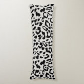 Modern Chic Snow Leopard Animal Print Patroon Lichaamskussen (Voorkant Verticaal)