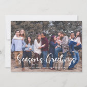Modern Chic Typography Season's Groetjes Foto Feestdagenkaart (Voorkant)
