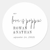 Modern Chic Zwart-Wit Onze Liefde Is Poppin Ronde Sticker (Voorkant)