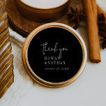 Modern chique donker zwart dank u Stickers<br><div class="desc">Deze chique donkerzwarte dank u stickers zijn ideaal voor een eenvoudige bruiloft receptie. Het minimale boho-ontwerp heeft een rustieke, unieke en stijlvolle bohemian-typografie in een verfijnd en humeurig donker zwart. Personaliseer de sticker labels met uw namen en de datum. Deze stickers kunnen worden gebruikt voor een bruiloft receptie, vrijgezellenfeest, of...</div>