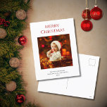 Modern Christmas Baby Foto Familie Rood Feestdagenkaart<br><div class="desc">Modern Christmas Holiday briefkaart,  met een eenvoudig baby-fotothema en een rood typografisch ontwerp. Met aanpasbare rode tekst voegt u uw eigen informatie toe. Je verandert de foto ook met je eigen foto om het uniek te maken. Geweldig voor het verzenden van speciale vakantiewensen naar vrienden en familie.</div>