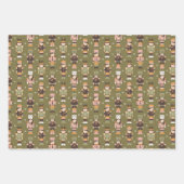 Modern Christmas floral and nutcrackers Inpakpapier Vel (Voorkant)