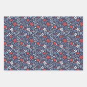 Modern Christmas floral and nutcrackers Inpakpapier Vel (Voorkant 3)