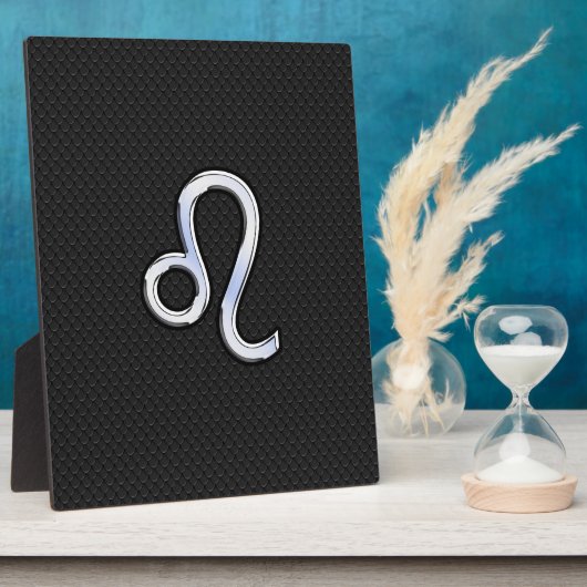 Modern Chrome like Leo Sign on slangenhuid Fotoplaat (Zijkant)