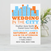 Modern City Wedding Invitations Oranje en blauw Kaart (Staand voorkant)
