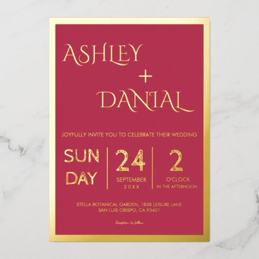 Modern Classy Magenta Gold Script omgeven huwelijk Folie Uitnodiging (Voorkant)