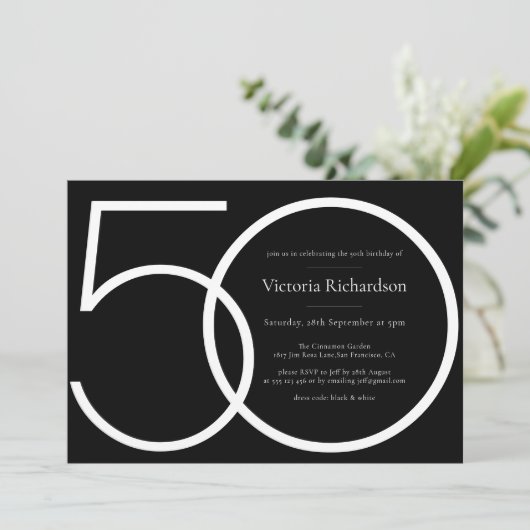 Modern Classy Zwart Wit Minimalist 50ste Verjaarda Kaart (Staand voorkant)