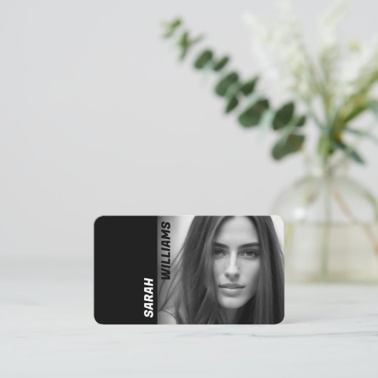 Modern Classy zwart-wit modelfoto Visitekaartje (Staand voorkant)