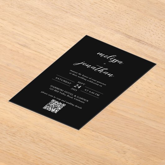 Modern Classy Zwart & Wit Script QR code bruiloft Acryl Uitnodigingen (Laagn)