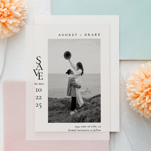 Modern Clean Black and White Photo Wedding Vellum Uitnodigingen