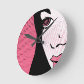 Modern Comic Book Pop Art of Woman's Face Ronde Klok (Hoek)