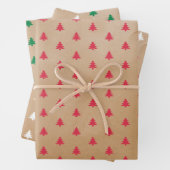 Modern Cool Kraft White Red Green Trees Inpakpapier Vel (In situ)