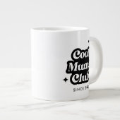 Modern Cool moeders club Retro  Groovy Grote Koffiekop (Voorkant rechts)