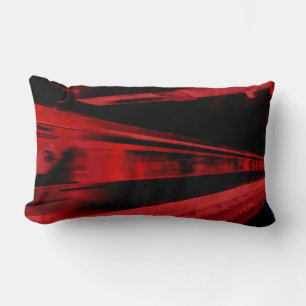 Modern, cool motief concept in rood en zwart kussen