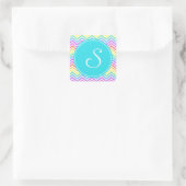 Modern, cool, trendy regenboog chevron monogram vierkante sticker (Tas)