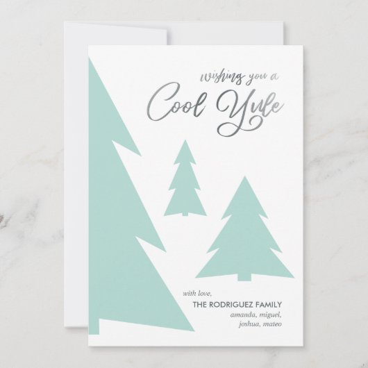 Modern Cool Yule Script Lichtgroene Bomen Foto Feestdagenkaart (Voorkant)