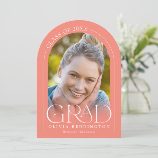 Modern Coral 2 Photo Arch Afstuderen aangekondigd Kaart (Staand voorkant)