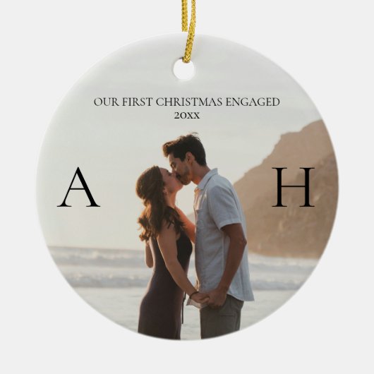 Modern Couple 2 Photo First Christmas Engaged Keramisch Ornament (Voorkant)