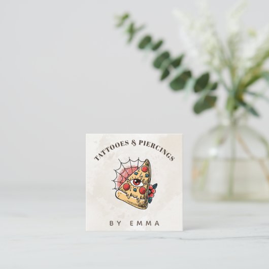 Modern Cream Marble Funny Cool Pizza Tattoo Artist Vierkante Visitekaartje (Staand voorkant)