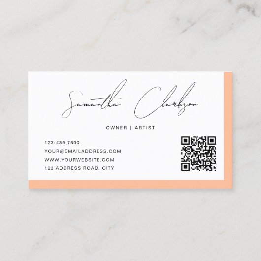 Modern Creamy Peach Handgeschreven Script QR code Visitekaartje (Achterkant)