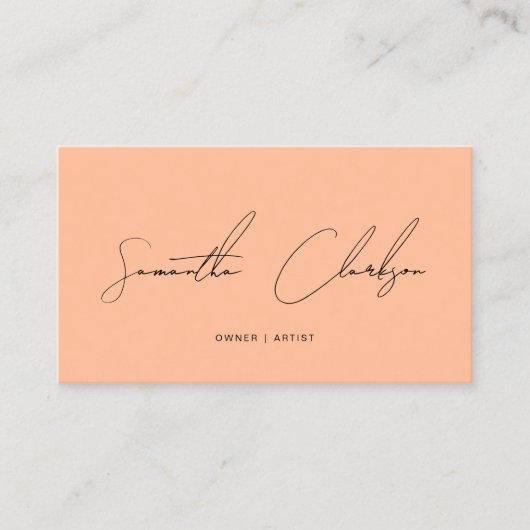 Modern Creamy Peach Handgeschreven Script QR code Visitekaartje (Voorkant)