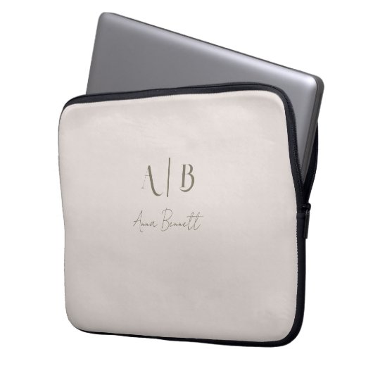 Modern Custom Monogram Initialen Naam Licht Beige Laptop Sleeve (Voorkant Links)