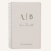 Modern Custom Monogram Initialen Naam Licht Beige Notitieboek (Voorkant)