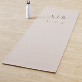 Modern Custom Monogram Initialen Naam Licht Beige Yogamat