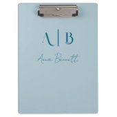 Modern Custom Monogram Initialen Naam Pastel Blauw Klembord (Voorkant)