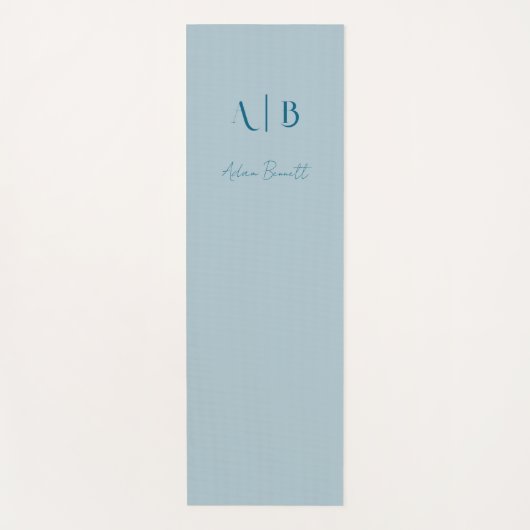Modern Custom Monogram Initialen Naam Pastel Blauw Yogamat (Voorkant)
