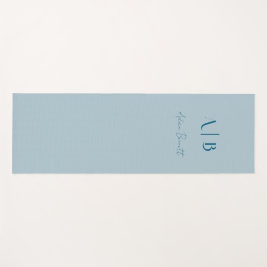 Modern Custom Monogram Initialen Naam Pastel Blauw Yogamat (Voorkant (horizontaal))