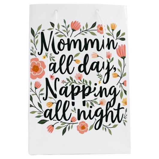 Modern Cute Floral Mother's Day, Birthday Mom Medium Cadeauzakje (Voorkant)