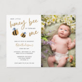 Modern Cute Honey Bee First Birthday Invitation Uitnodiging Briefkaart (Voorkant)
