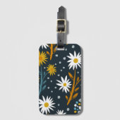 Modern Daisies Pattern on Dark Blue Bagagelabel (Voorkant (verticaal))
