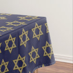 Modern Dark Blue | Chanukah | STAR VAN DAVID Tafelkleed<br><div class="desc">Moderne donkerblauwe STAR van DAVID Tablecloth, met faux gold Star van David in een getild patroon. Dit is een minimalistisch, eenvoudig elegant ontwerp, geschikt voor joodse feestdagen en feestelijkheden, zoals Chanoeka, Passover, Rosh Hashanah, Bar/Bat Mitzvahs, enz. Beschikbaar in andere kleuren, of u kunt de kleur veranderen door te klikken op...</div>