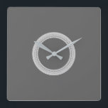 Modern Dark Grey Vierkante Klok<br><div class="desc">Moderne donkergrijze wandklok met licht grijs geometrisch cirkelpatroon.</div>