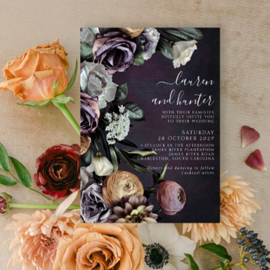 Modern Dark Moody Paarse Script Floral Wedding Inv Kaart