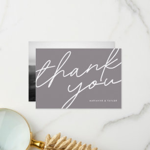 Modern Dark Taupe Calligraphy Weduwfoto Bedankkaart