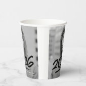Modern Dashed Black 2025 Foto Afstuderen Papieren Bekers (Rechts)