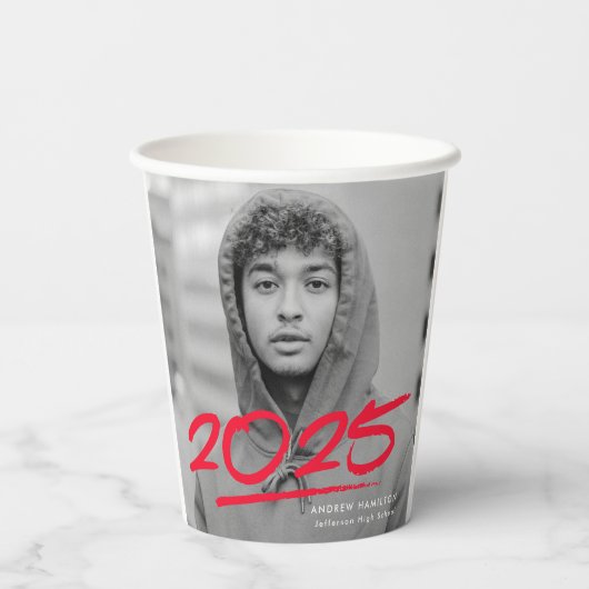 Modern Dashed Red 2025 Foto Afstuderen Papieren Bekers (Achterkant)
