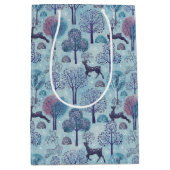 Modern Deer Forest Blue and Purple Holiday Medium Cadeauzakje (Voorkant)