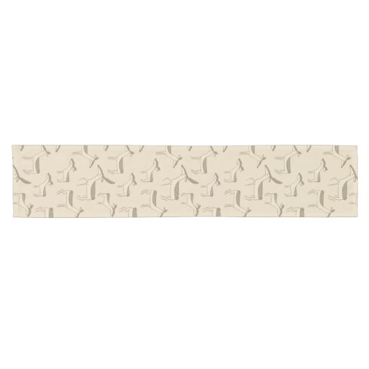 Modern Deer Illustration Beige Pattern Korte Tafelloper (Horizontaal)
