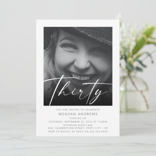 Modern Dertig Foto Verjaardagsfeest Kaart (Staand voorkant)